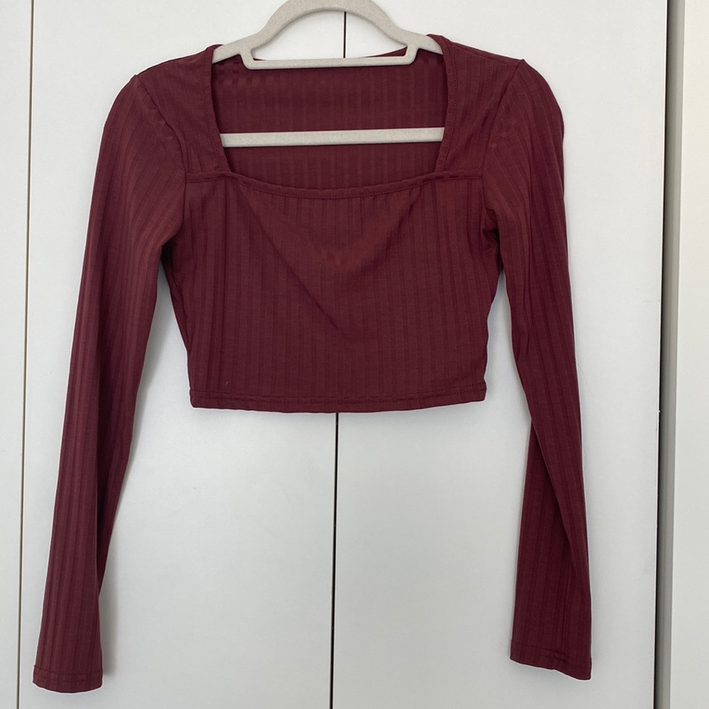 SHEIN long sleeve crop. Square neck. Pink. Size XS/2